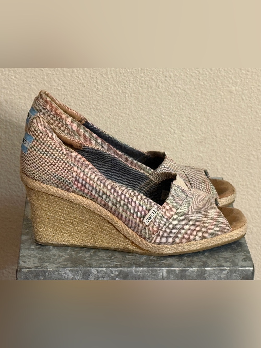 Toms Rainbow Stripe Canvas Wedge Espadrille Peep Toe, Size 9.5